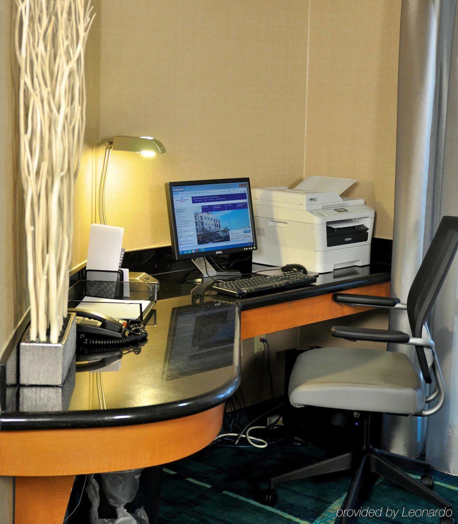 Springhill Suites Galveston Island Екстер'єр фото